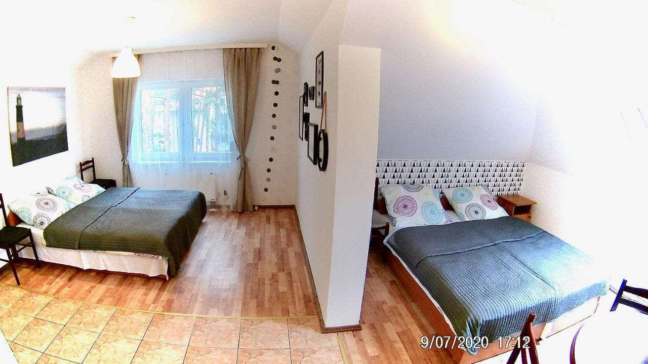 Czarny Bursztyn Apartment Дзивновек Екстериор снимка