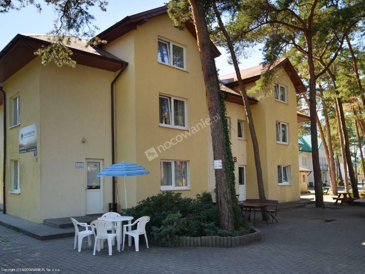 Czarny Bursztyn Apartment Дзивновек Екстериор снимка