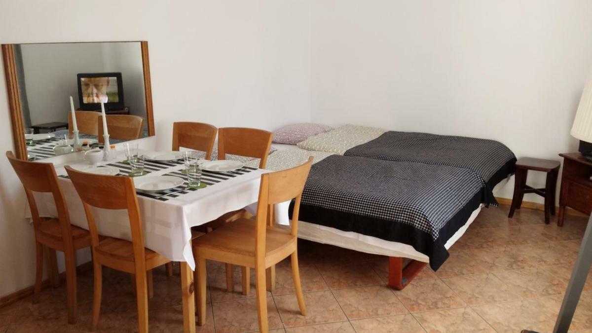 Czarny Bursztyn Apartment Дзивновек Екстериор снимка