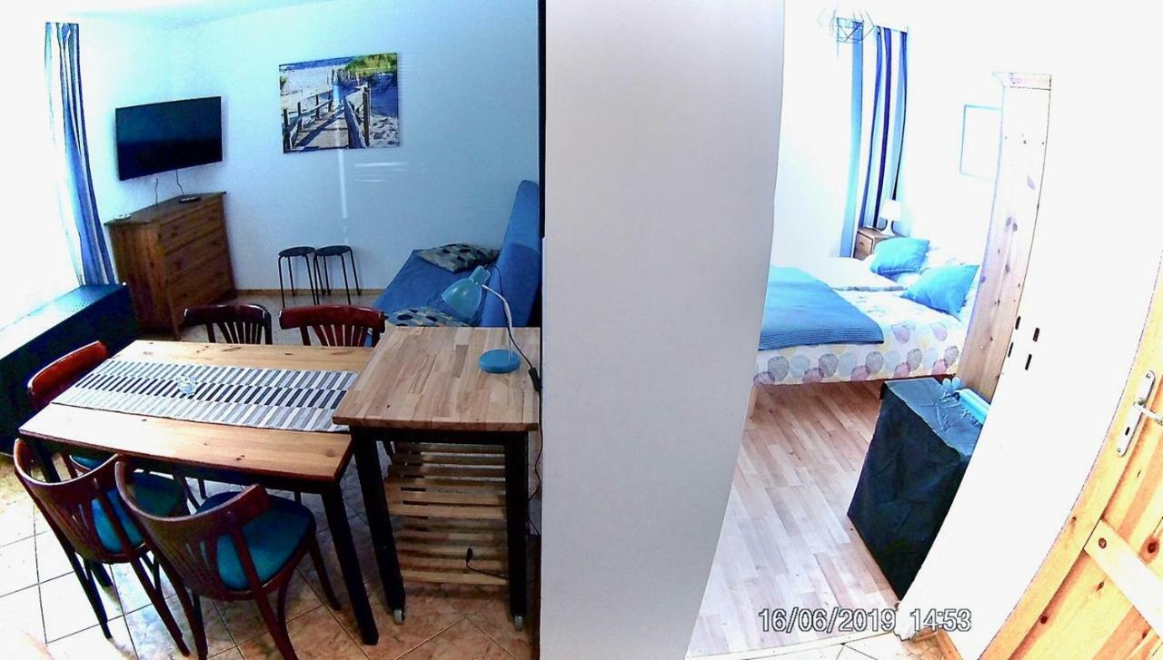 Czarny Bursztyn Apartment Дзивновек Екстериор снимка